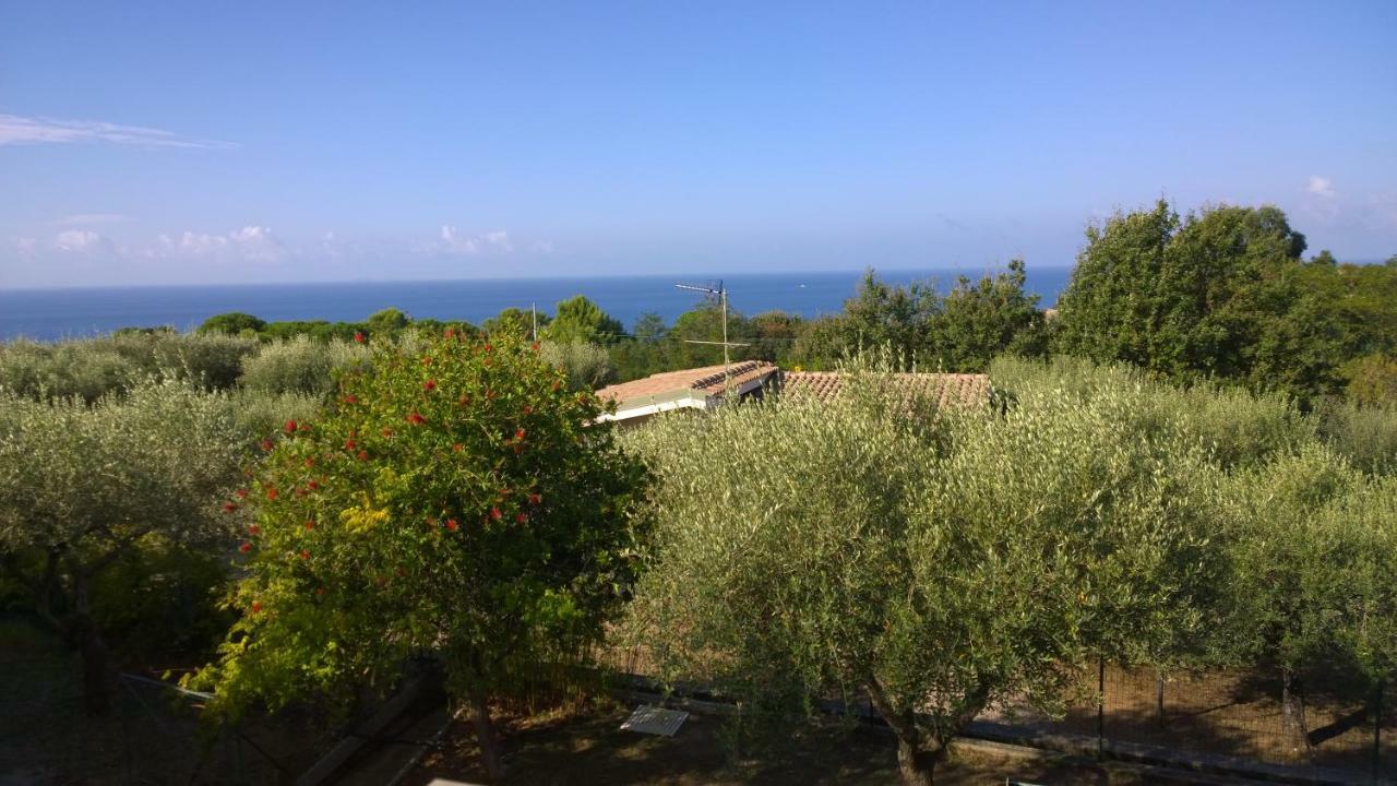 Вілла La Scogliera Del Capo Santa Maria  Екстер'єр фото